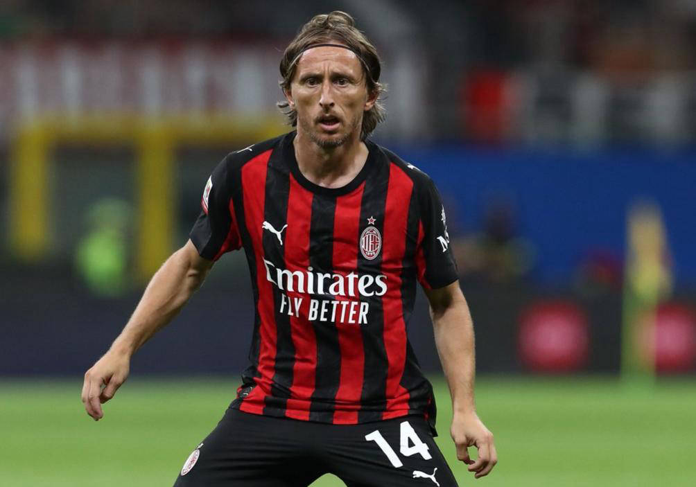 范戴克：与远藤航聊了世界杯分组，日本优秀球员众多极具实力