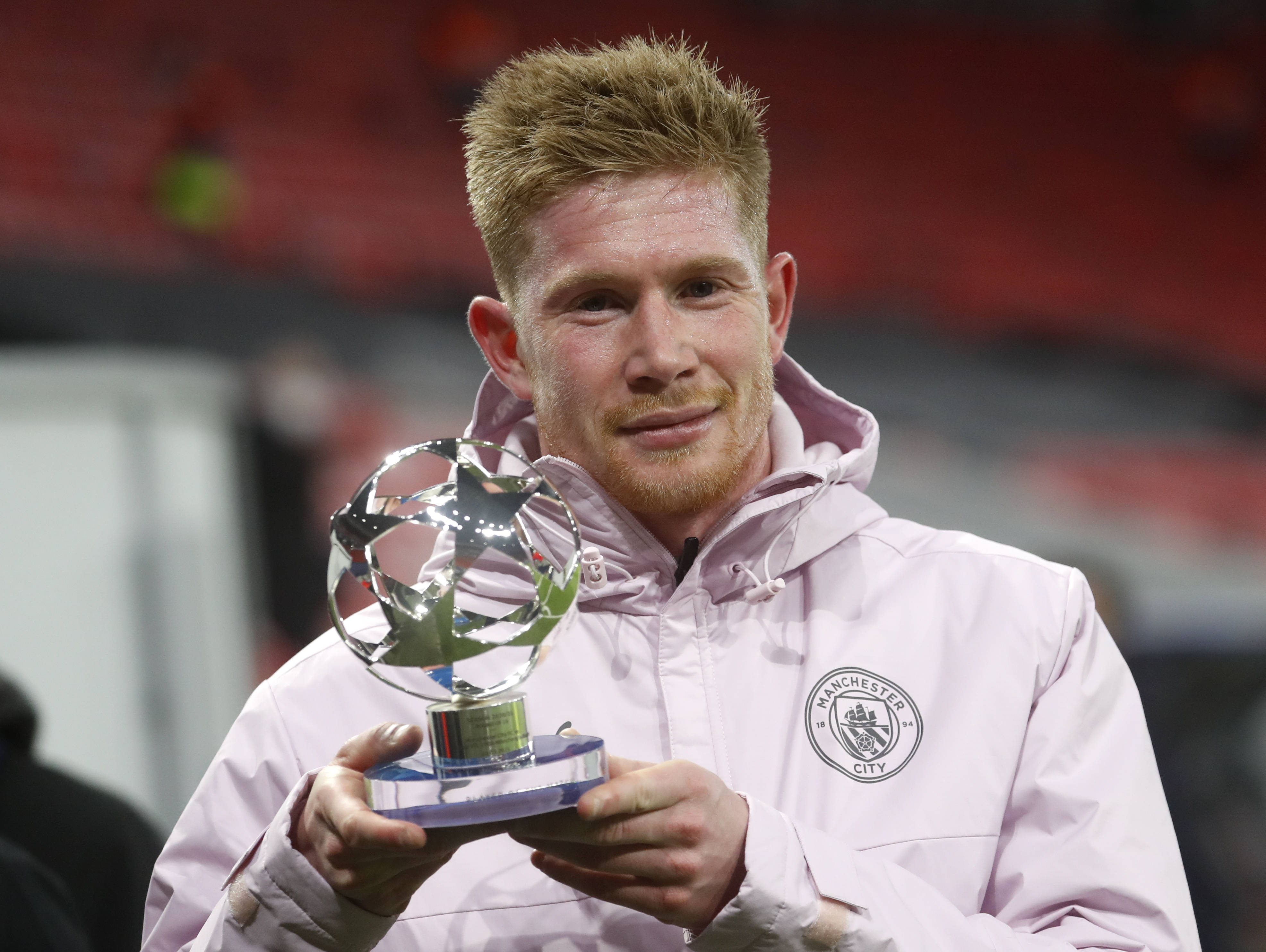 埃基蒂克：安菲尔德的氛围太棒了；我来到这里就是为了赢